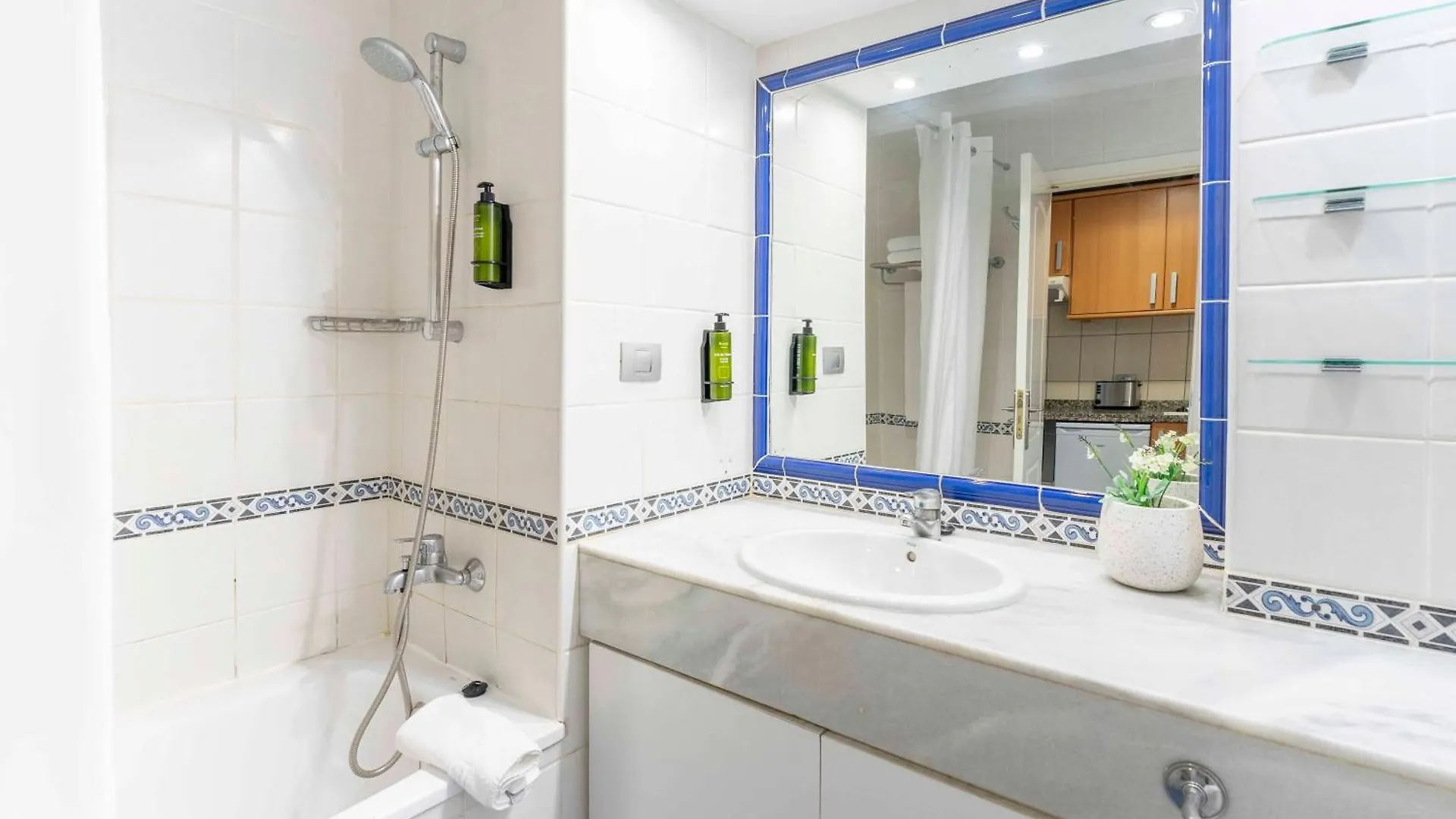 Palm Beach - Excel Hotels & Resorts Playa de las Americas  3*, Playa de las Americas (Tenerife)